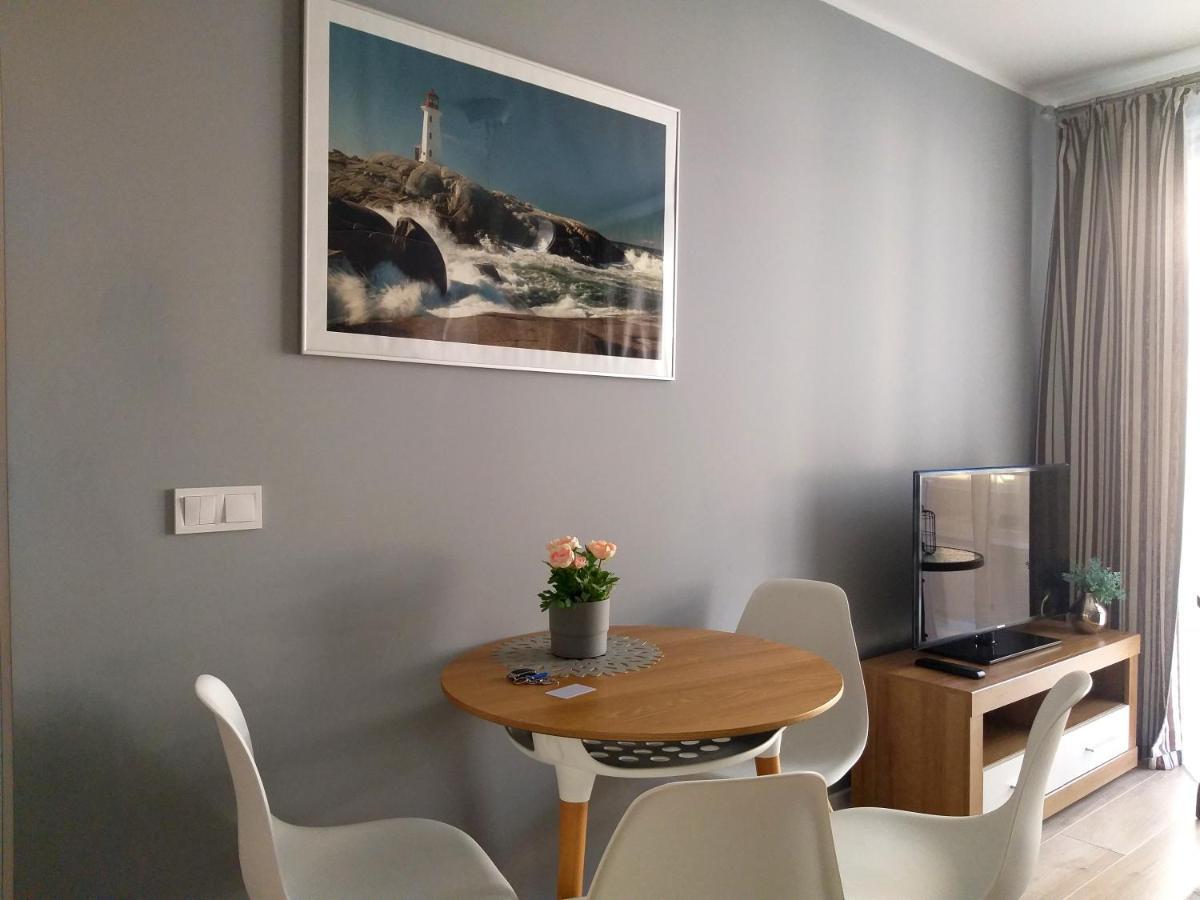 Apartament Ikar - 2 Pokojowy Przy Morzu Z Balkonem Pobierowo Extérieur photo