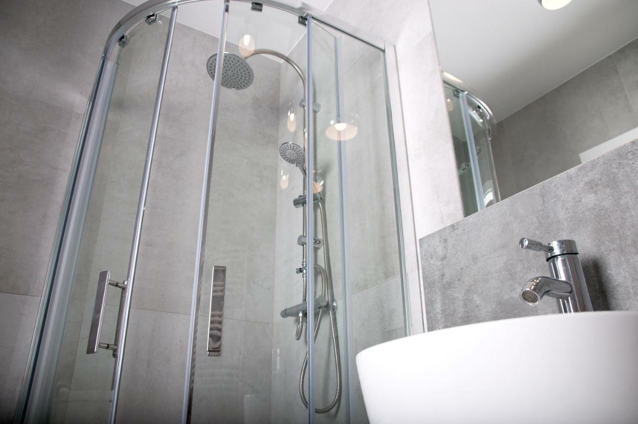 Apartament Ikar - 2 Pokojowy Przy Morzu Z Balkonem Pobierowo Extérieur photo